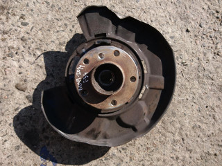 кулак задний правый BMW 3 серия F30/F31/F34 2013, 2.0 л., N47 D20 C, дизель, АКПП, хетчбэк 5 дв., правый руль