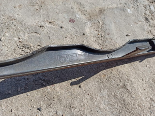 ресничка (ус) левой фары BMW 3 серия E46 2000, 1.9 л., бензин, АКПП, седан, 8208481