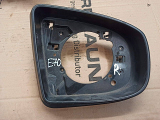 рамка зеркала правого BMW X5 E70 (2006 - 2010)