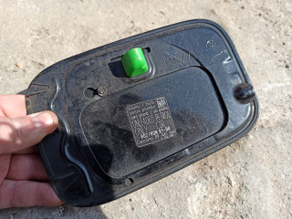 лючок топливного бака BMW 7 серия E65/E66/E67 2002, 4.4 л., бензин, АКПП, седан