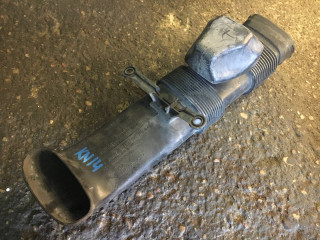 воздуховод ДВС (Вентиляционный канал) BMW X5 E70 2007, 4.8 л., N62 B48 A, бензин, 13717548900