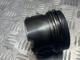 поршень BMW X5 E70 [рестайлинг] 2012, 3.0 л., N57 D30 A, дизель, 7805331