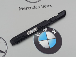 молдинг двери передней правой BMW 2 серия F44 2020, 2.0 л., бензин, хетчбэк 5 дв., полный привод, 7483148