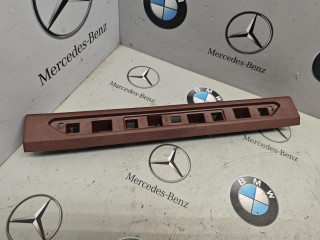 накладка на порог внутренняя BMW XM G09 2024, 4.4 л., бензин, 475, полный привод, 7434240