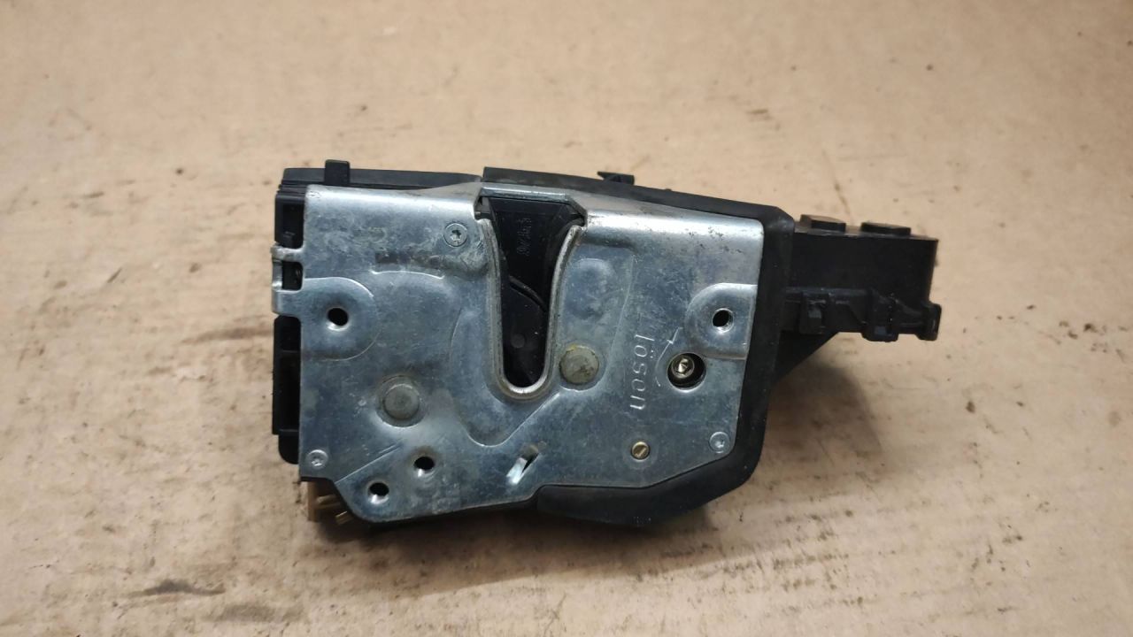 замок двери задней правой BMW 3 серия E46 2003 - фото №1