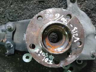 ступица передняя правая BMW 7 серия F01/F02 2010, 4.4 л., N63 B44 A, бензин, АКПП, седан, 6868480