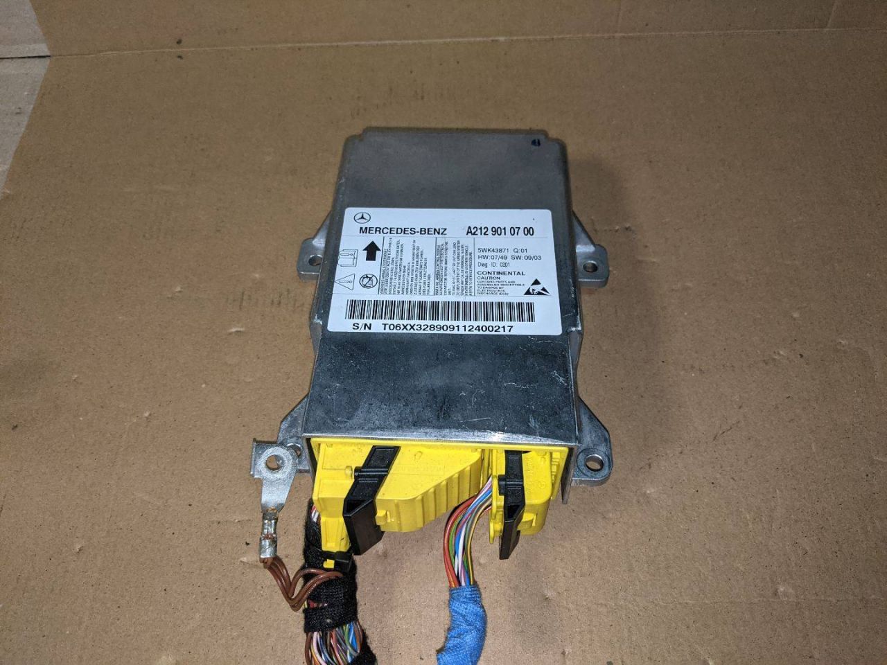 блок AirBag Mercedes-Benz E-Класс W212/S212/C207/A207 2010, 2.2 л., дизель, АКПП, седан, задний привод, правый руль, A2129010700, 5WK43871 - фото №1