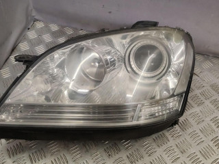 фара левая Mercedes-Benz M-Класс W164 2007, 3.0 л., OM 642.940, дизель