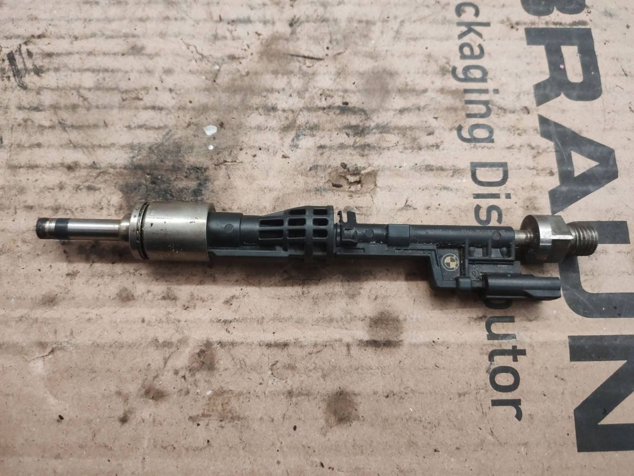 форсунка BMW 2012, 2.0 л., N20 B20 A, бензин, 7597870 - фото №1