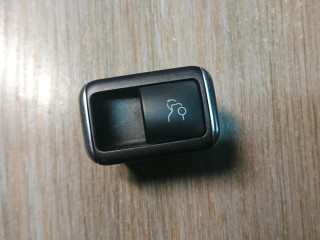 кнопка открытия багажника Mercedes-Benz E-Класс W212/S212/C207/A207 2011, 1.8 л., M 271.860, бензин, АКПП, черный, кабриолет, A2079050051