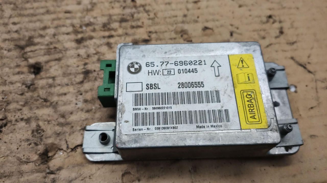 блок AirBag BMW 7 серия E65/E66/E67 2004, 6960221 - фото №1