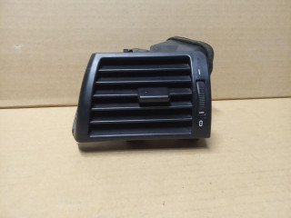 дефлектор обдува салона BMW 3 серия E46 2000, 1.9 л., бензин, АКПП, седан, 8361897