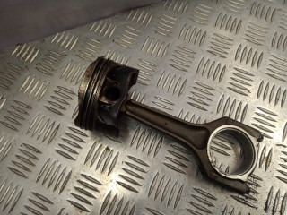 поршень BMW 3 серия E90/E91 [рестайлинг] 2010, 2.0 л., бензин