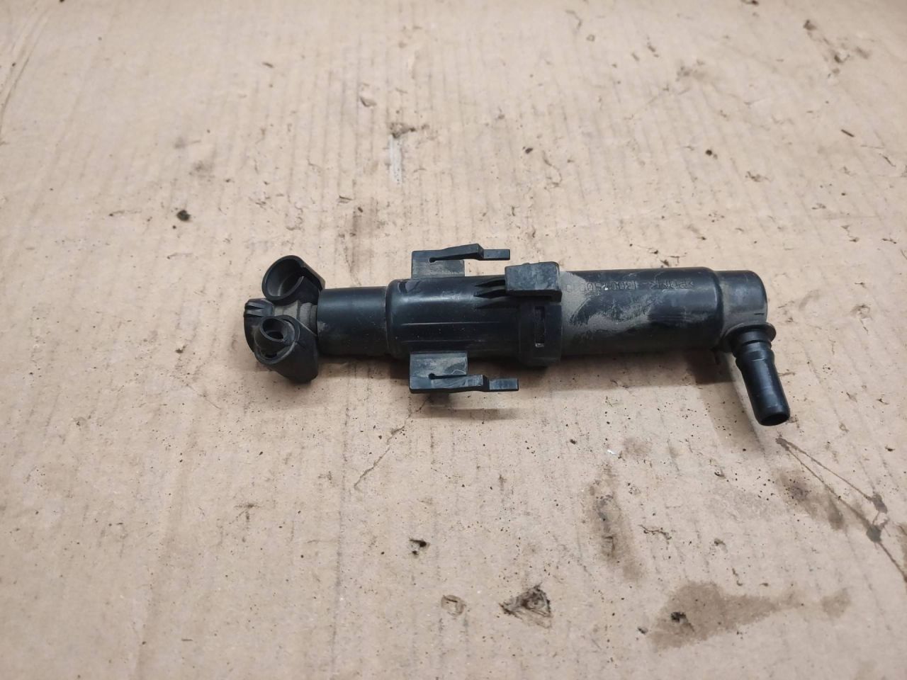 форсунка омывателя фары правая BMW 7 серия F01/F02 2010 - фото №1