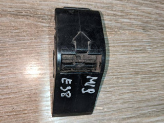 кронштейн радиатора BMW 7 серия E38 [рестайлинг] 1999, 4.4 л., бензин, АКПП, седан, 1737709