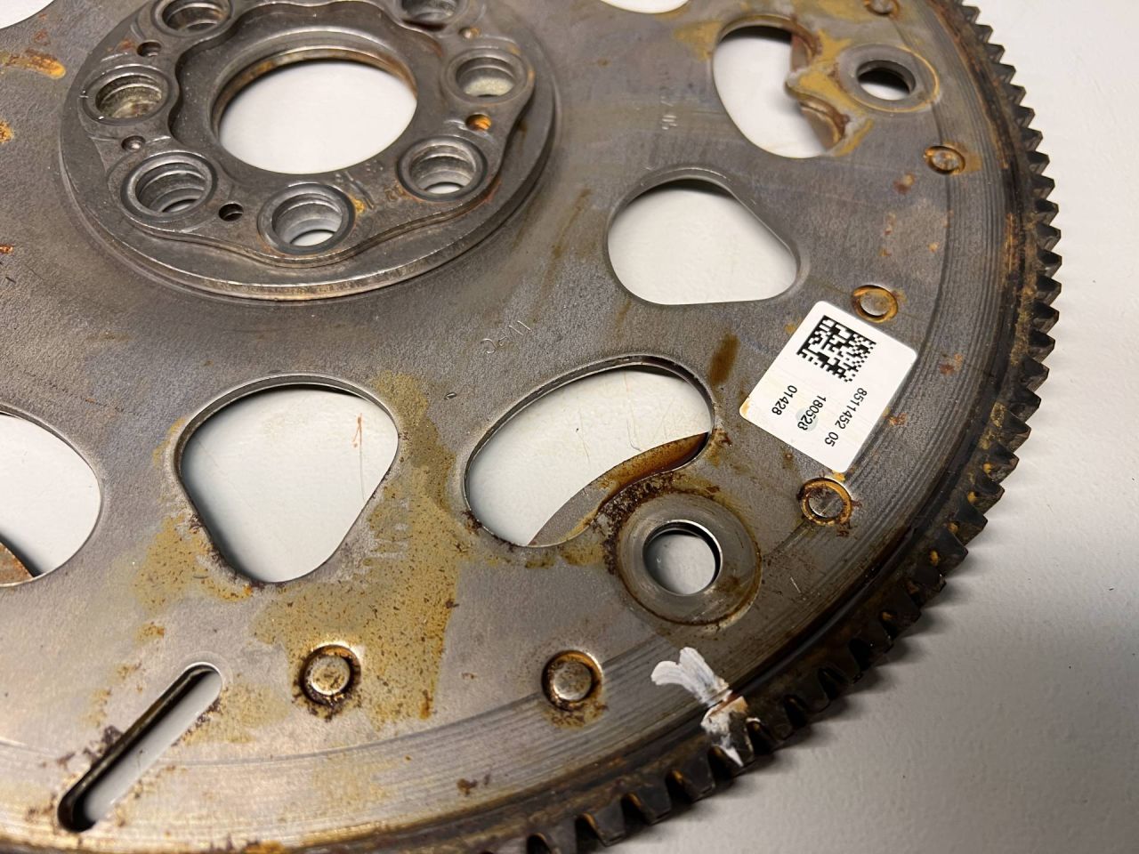 маховик BMW X1 F48 2018, 2.0 л., бензин, 8511452 - фото №1