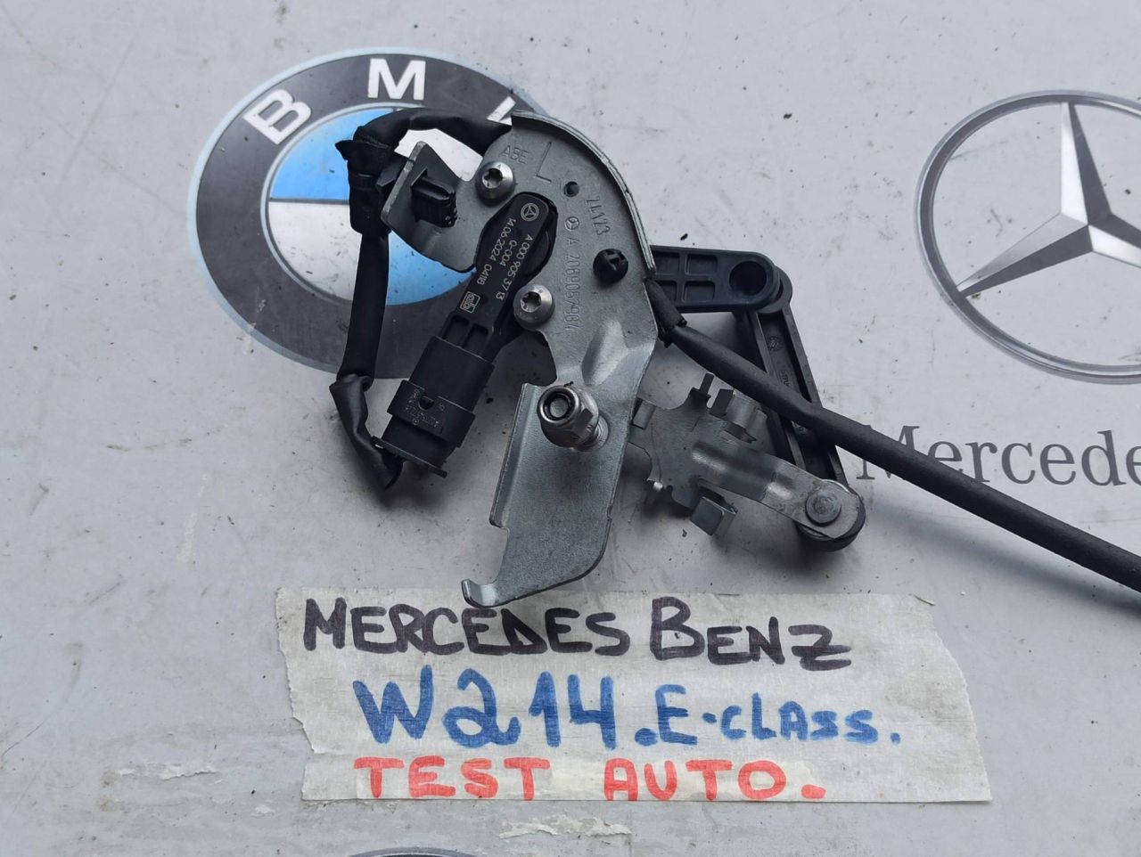 датчик дорожного просвета Mercedes-Benz E-Класс W214 2025, 2.0 л., дизель, A2069057904 - фото №1