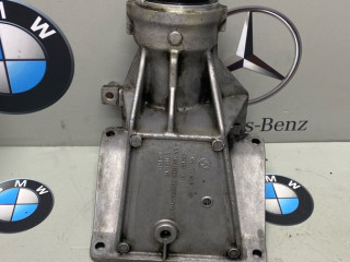 кронштейн полуоси BMW X3 E83 [рестайлинг] 2008, 2.0 л., N47 D20 A, дизель, 3448546