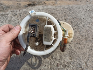 насос топливный Mini Cooper 1 поколение 2001, 1.6 л., W10 B16 A, бензин, АКПП, красный, хетчбэк 5 дв.