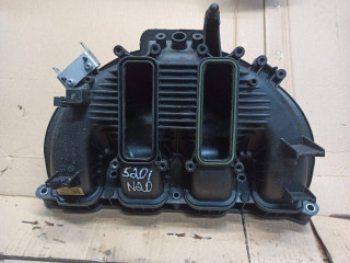 коллектор впускной BMW 2011, 2.0 л., N20 B20 B, бензин, 7588126