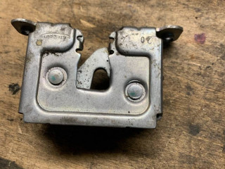 замок капота BMW X5 F15 2014, 3.0 л., N57 D30 A, дизель, АКПП, внедорожник 5 дв., 7178754, 51237178754