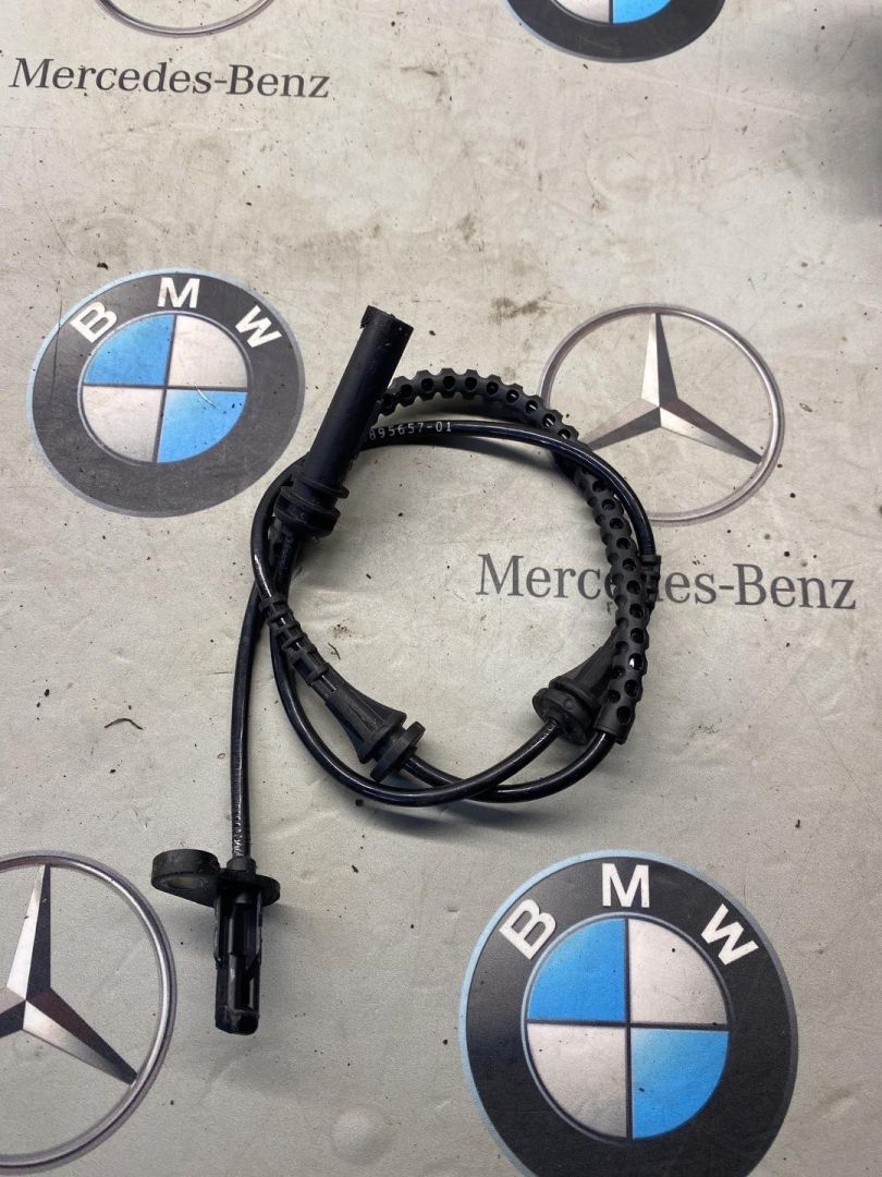 датчик ABS BMW 2024, 2.0 л., бензин, 6895657 - фото №1
