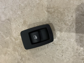 кнопка стеклоподъемника двери BMW X5 E70 [рестайлинг] 2011, 3.0 л., N57 D30 B, дизель, АКПП, внедорожник 5 дв., 6945974, 15939900