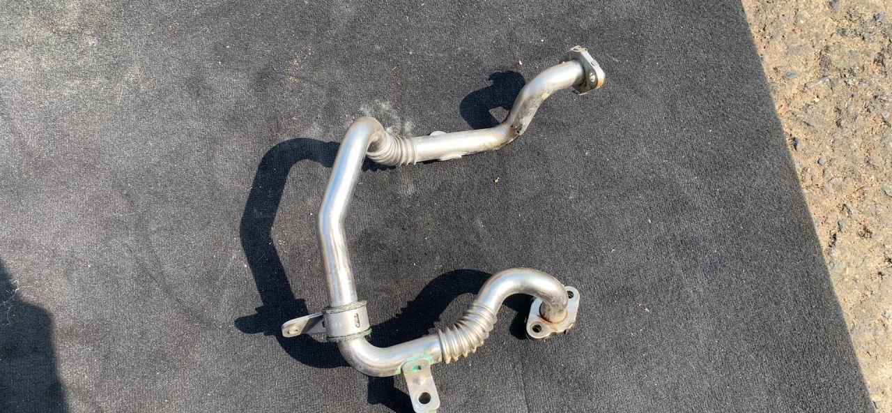 трубка системы рециркуляции EGR Mercedes-Benz 2012, 1.8 л., M 271.860, бензин, A2711401212 - фото №1