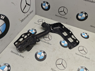 петля капота правая Mercedes-Benz GLC-Класс X253 [рестайлинг] 2020, 2.0 л., бензин, полный привод, правый руль, A2538800228