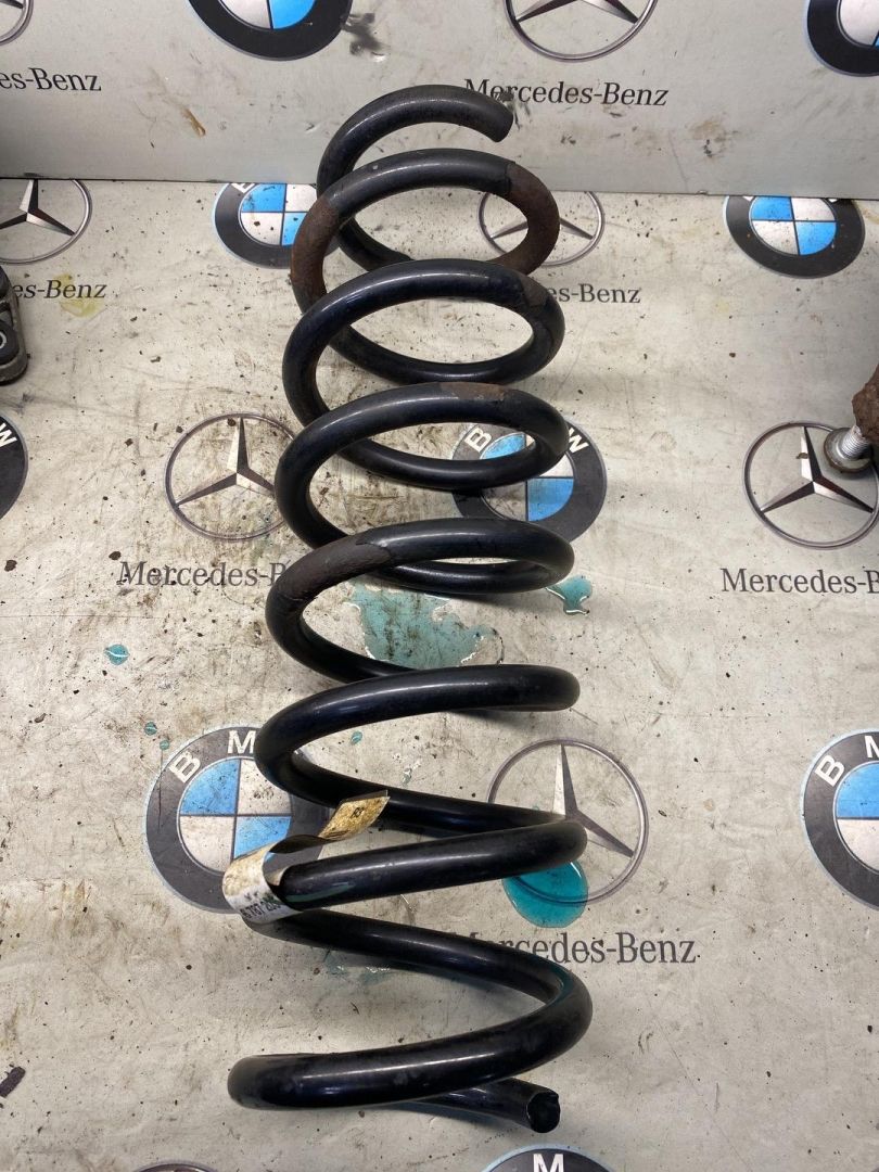 пружина задняя BMW X3 F25 2011, 3.0 л., N52 B30, бензин, 6787203 - фото №1