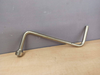 ключ колесный (балонный) BMW 5 серия E39 (1995 - 2000)