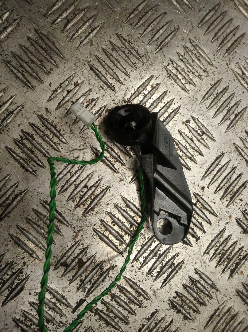 динамик высокочастотный (пищалка) BMW 5 серия E39 2000, 8362527 - фото №1