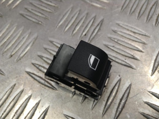 кнопка стеклоподъемника двери передней правой BMW X6 F16 2017, 3.0 л., N57 D30 B, дизель, АКПП, внедорожник 5 дв., 9208107