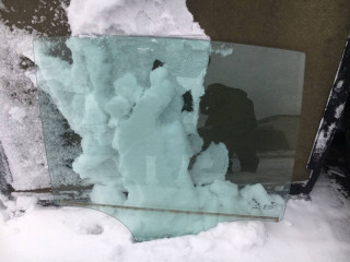 стекло двери задней левой BMW 2016, 3.0 л., N55 B30 A, бензин, АКПП, седан