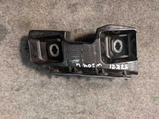 Крепление бампера переднего Mercedes-Benz C-Класс W204/S204/C204 [рестайлинг] 2011, 2.1 л., OM 651.913, дизель, АКПП, универсал, 2048851365, A2048851365