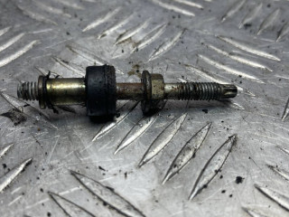 болт двигателя BMW 3 серия E90/E91/E92/E93 2007, 3.0 л., дизель, полный привод