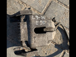 суппорт передний правый BMW 3 серия E90/E91/E92/E93 2007, 2.0 л., дизель, АКПП, седан