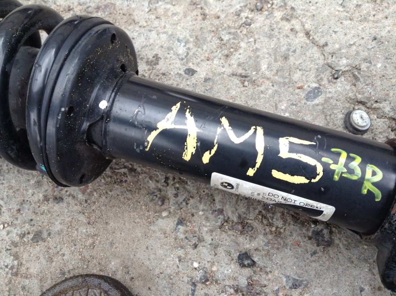 амортизатор передний правый BMW X5 E70 2007, 3.0 л., N52 B30 A, бензин, АКПП, внедорожник 5 дв., 6781947 - фото №1