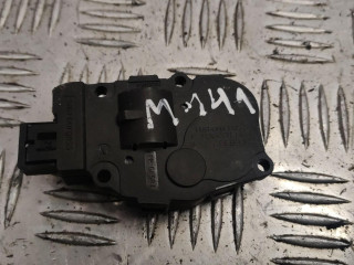 моторчик заслонки печки BMW 3 серия E90/E91/E92/E93 2007, 3.0 л., N53 B30 A, бензин, МКПП, мокрый асфальт, седан