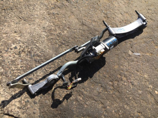 механизм стеклоочистителя (трапеция дворников) Mercedes-Benz C-Класс W203/S203/CL203 [рестайлинг] 2006, 1.8 л., M 271.946, бензин, АКПП, синий, седан, A2038200442, A2038240405