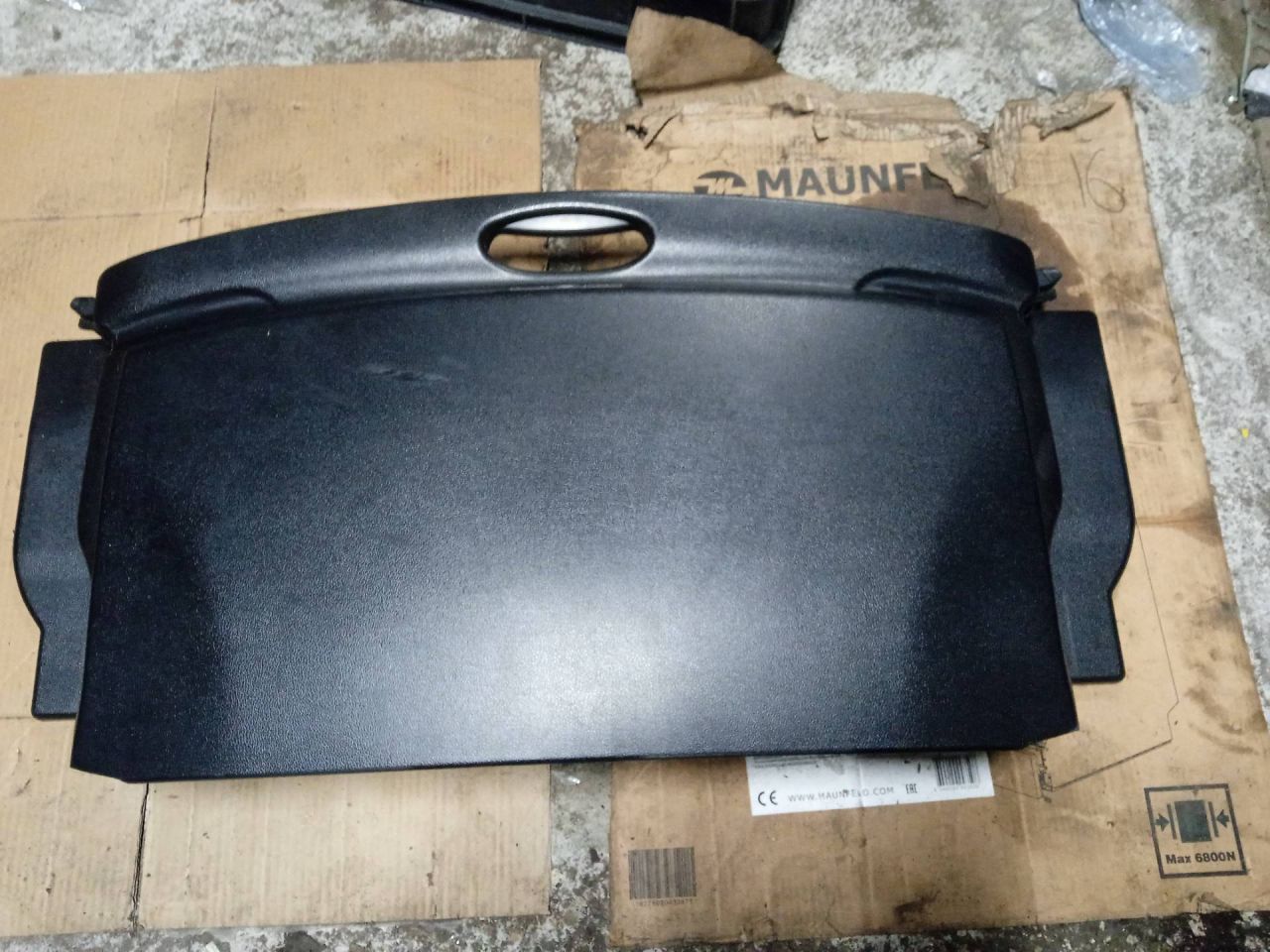 обшивка крышки багажника Mercedes-Benz SLK-Класс R171 2006, 3.5 л., M 272.963, бензин, АКПП, серебристый, кабриолет, A1716900165 - фото №1