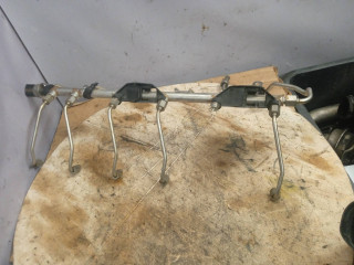 топливная рампа BMW 5 серия E60/E61 [рестайлинг] 2009, 3.0 л., N54 B30 A, бензин, 7575490