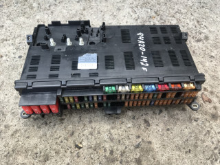 блок предохранителей BMW X5 E53 [рестайлинг] 2005, 3.0 л., дизель, АКПП, sterlinggrau metallic, внедорожник 5 дв.