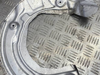 защитный кожух тормозного механизма BMW 5 серия G30/G31 2018, 2.0 л., B48 B20 A, бензин, задний привод, правый руль, 6861797