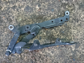 петля капота правая BMW 7 серия F01/F02 2010, 4.4 л., N63 B44 A, бензин, АКПП, седан