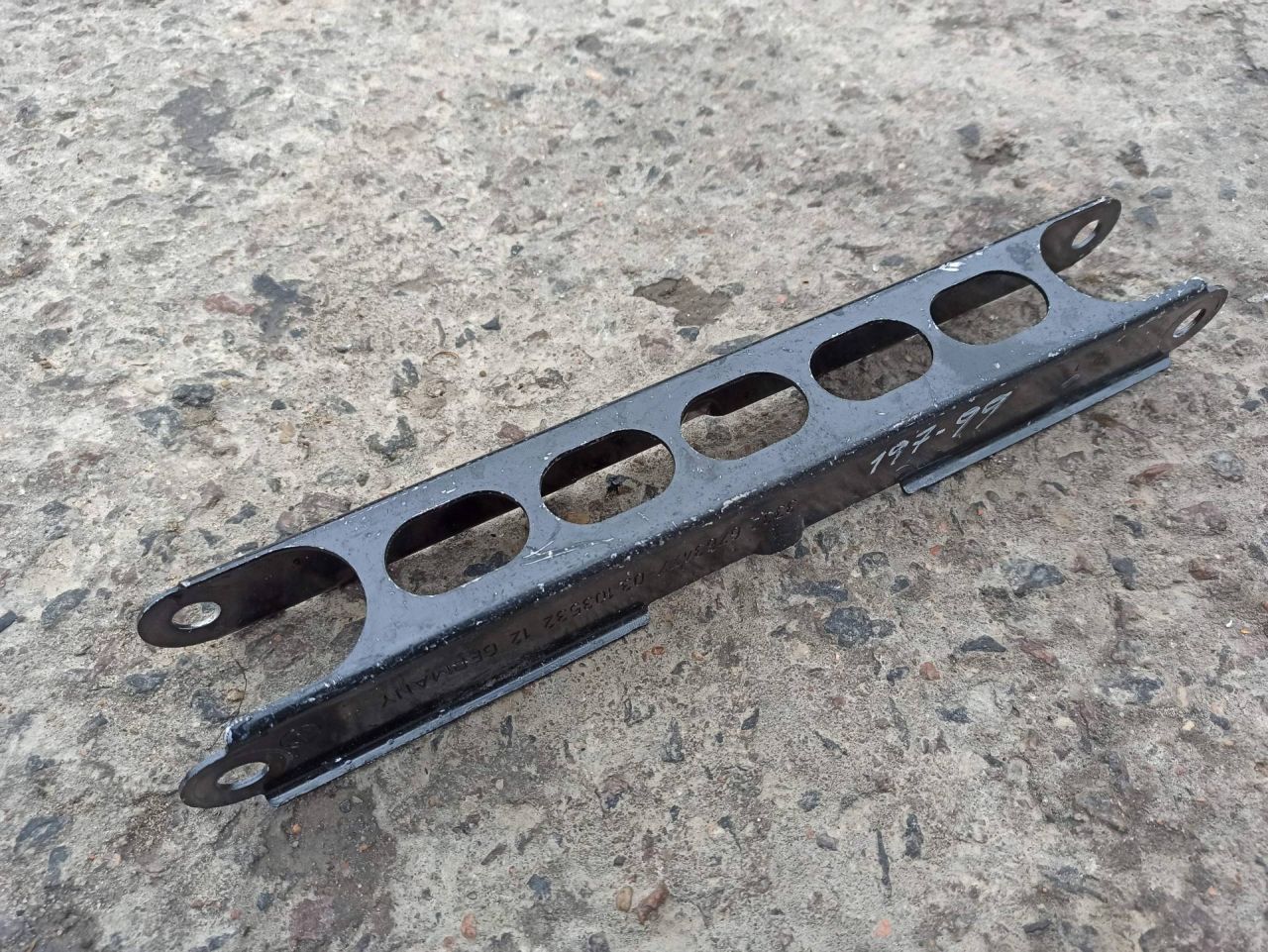 рычаг задний левый BMW 3 серия E90/E91/E92/E93 2007, 1.8 л., бензин, 6763477 - фото №1