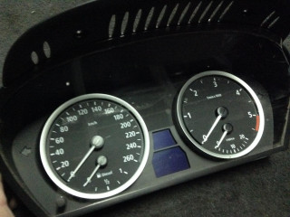 щиток приборов (приборная панель) BMW 5 серия E60/E61 2005, 2.5 л., дизель, АКПП, универсал, 6952897