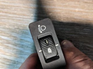 кнопка корректора фар Mini Cooper 1 поколение 2001, 1.6 л., W10 B16 A, бензин, АКПП, красный, хетчбэк 5 дв., 61318360460, 8360460