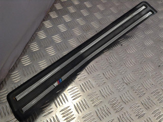 накладка на порог BMW 3 серия E46 2001, 3.0 л., бензин, универсал, правый руль, 8219188