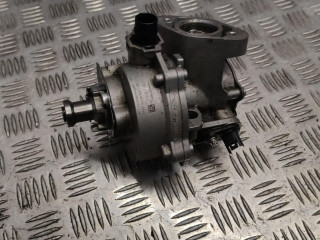 насос вакуумный BMW 2015, 3.5 л., бензин, 8618897